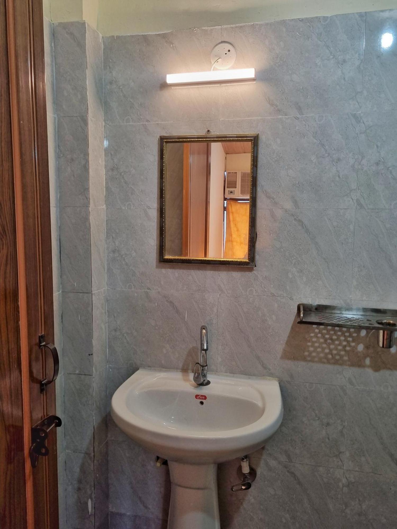 Landlopers Hostel Rishikesh Luaran gambar