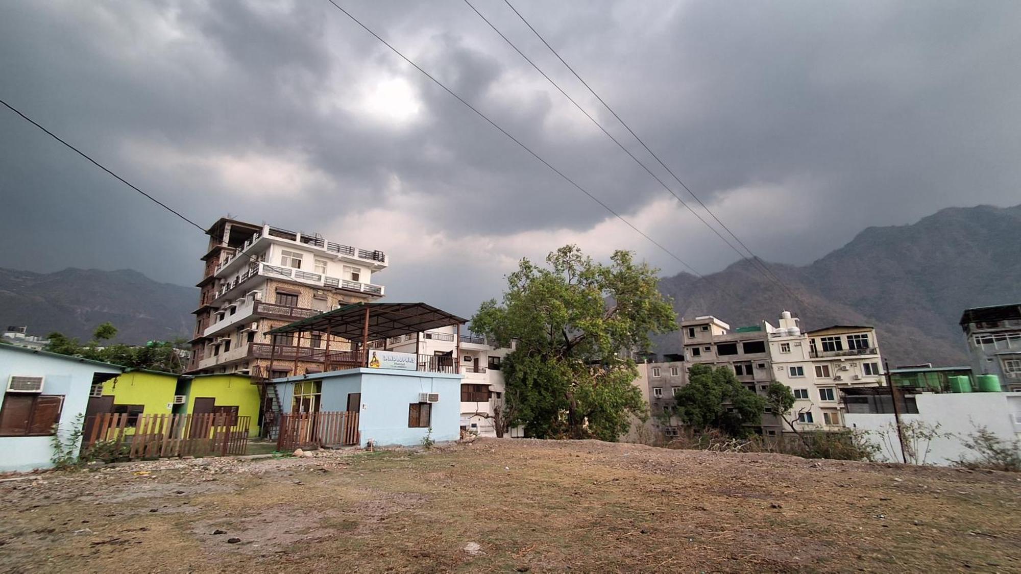 Landlopers Hostel Rishikesh Luaran gambar